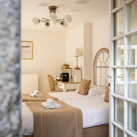 Hotel Demeures & Chateaux - De La Porte Saint-malo 3*
